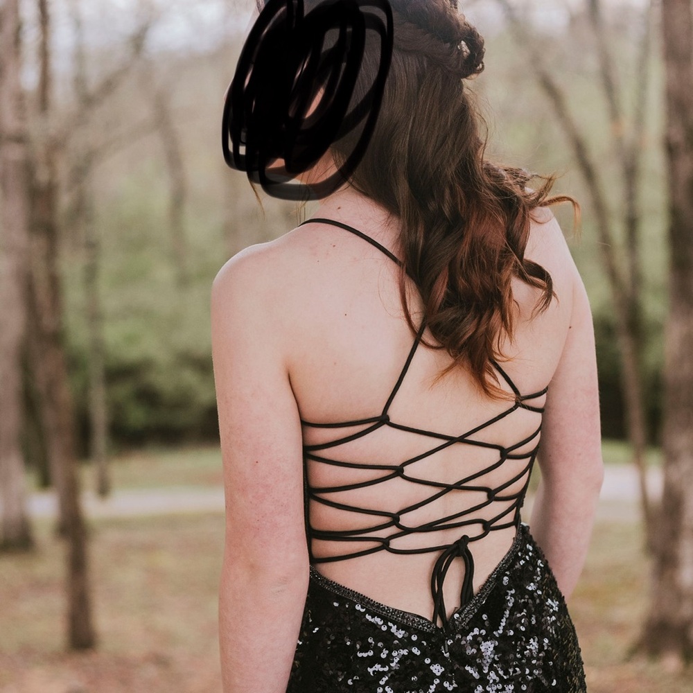 Black prom dress